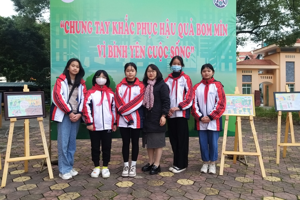 Ngày 02/12/2022, HS trường THCS xã Tân Thanh nhận giải cuộc thi “Đại sứ học đường trong khắc phục hậu quả bom mìn, vật liệu nổ do chiến tranh để lại” trên địa bàn tỉnh Lạng Sơn.